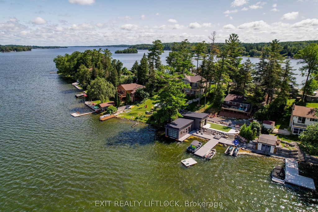 Photo of 854 Fife's Bay Marina Lane, Selwyn, ON K9J 6X3 (MLS # X12944824)