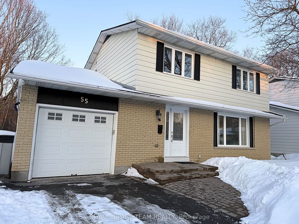 Photo of 55 Coldstream Drive, Stittsville - Munster - Richmond, ON K0A 3P0 (MLS # X12829290)