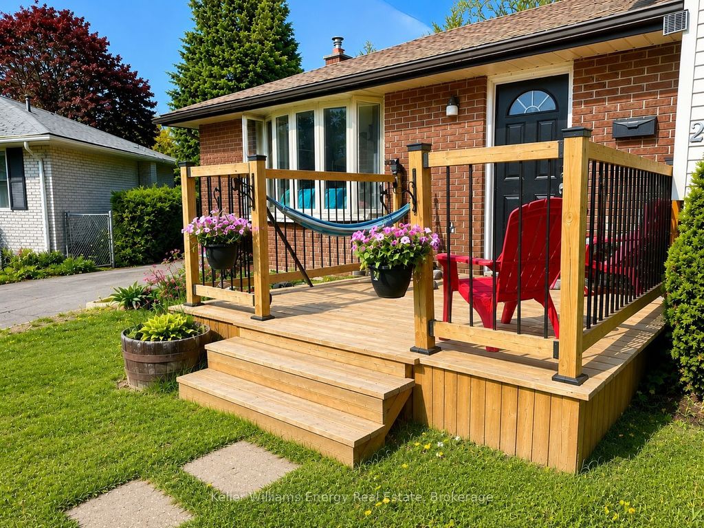Photo of 245 Smart Crescent, Greater Napanee, ON K7R 1G3 (MLS # X13166856)