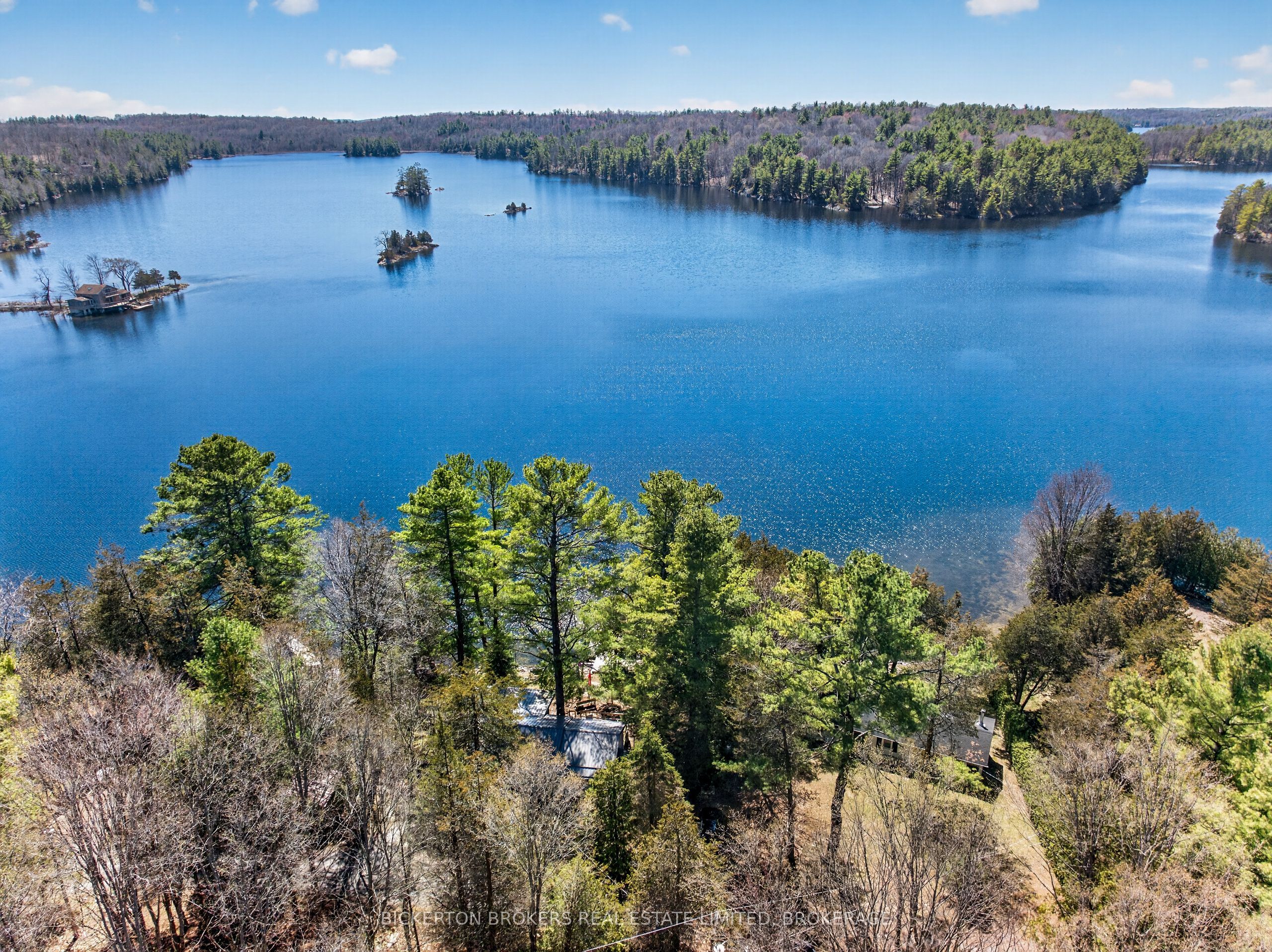 Photo 1 of 20 — 922 Fiddlehead Lane, Leeds and the Thousand Islands, ON K0E 1N0