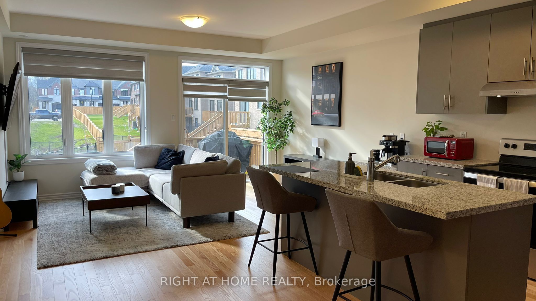 2090 Coppenwood Common