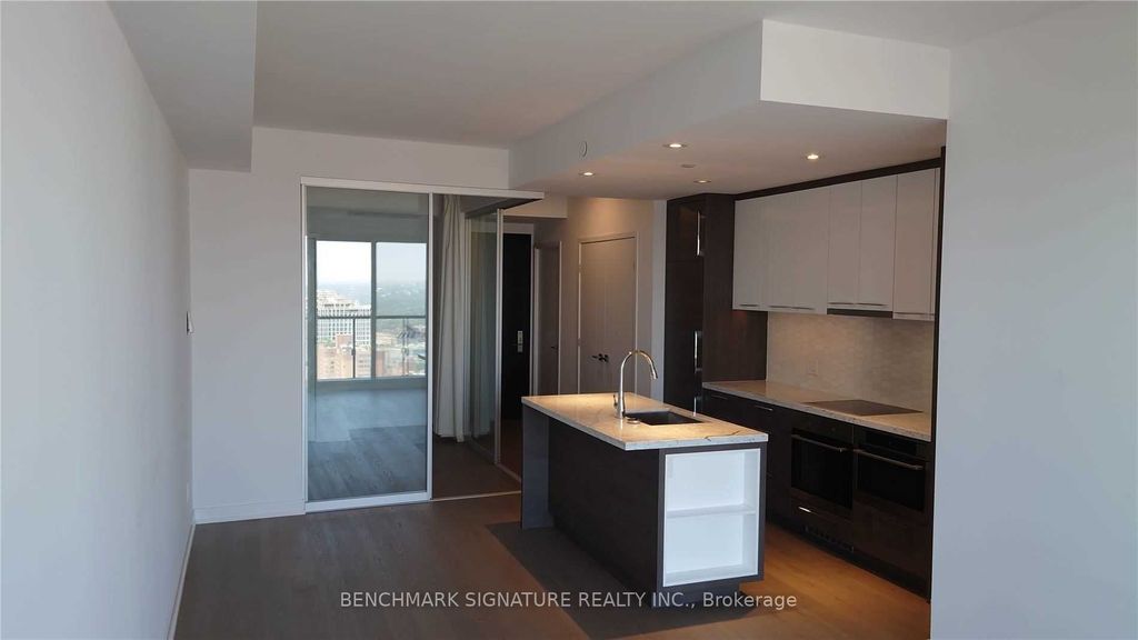 Photo of 488 University Avenue #2805, Toronto, ON M5G 0C1 (MLS # C12669238)