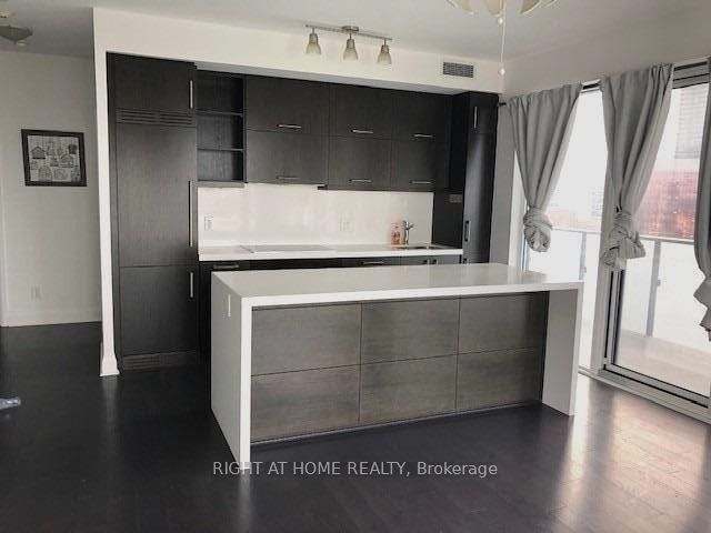 Photo of 65 St Mary Street #3004, Toronto, ON M5S 0A6 (MLS # C13722260)