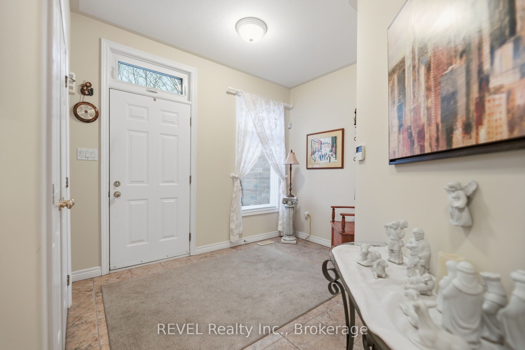 6295 Forest Ridge Drive