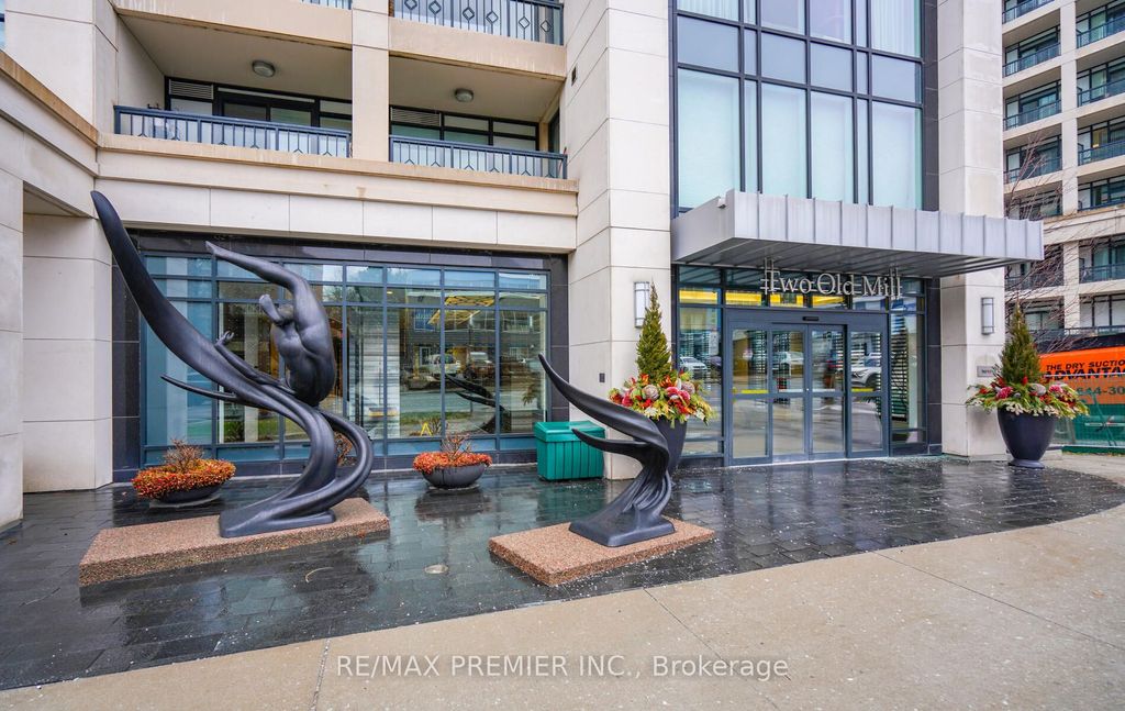 Photo of 2 Old Mill Drive #303, Toronto, ON M6S 0A2 (MLS # W13145538)