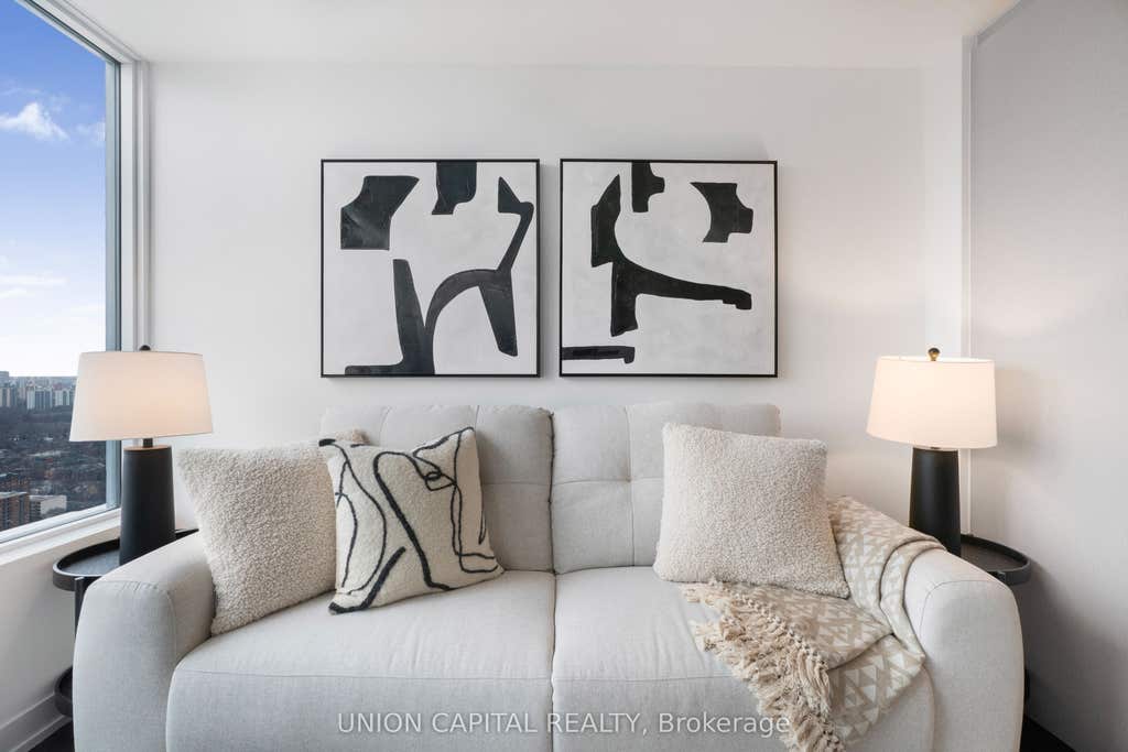 Photo of 319 Jarvis Street #4908, Toronto, ON M5B 0C8 (MLS # C13666186)