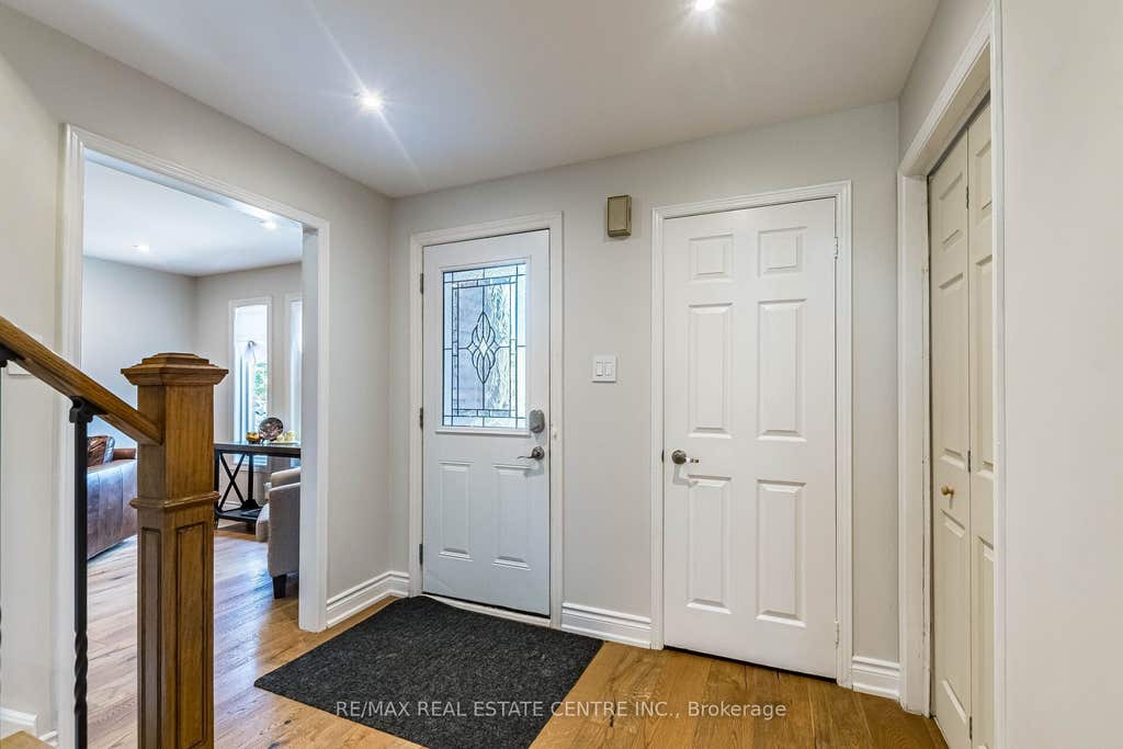 Photo of 1571 Meadowfield Crescent, Mississauga, ON L5M 4T4 (MLS # W13629380)