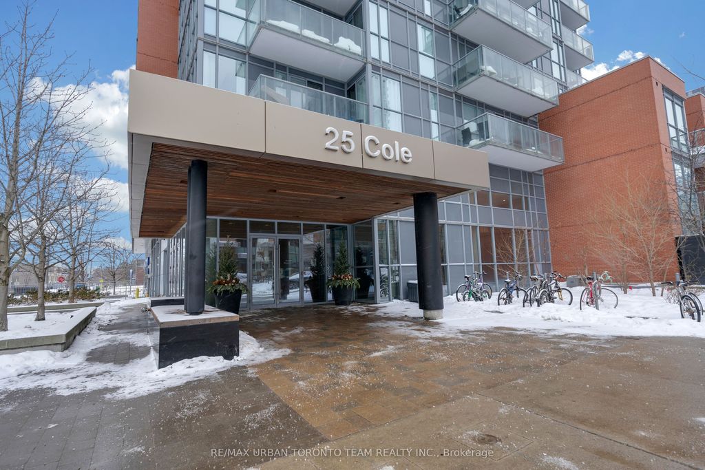 Photo of 25 Cole Street #816, Toronto, ON M5A 4M3 (MLS # C12772268)