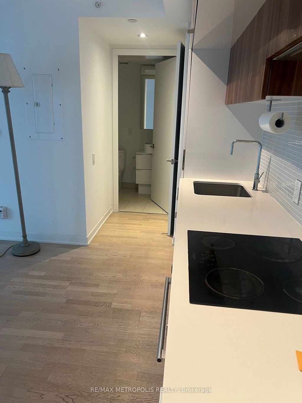 Photo of 161 Roehampton Avenue #1805, Toronto, ON M4P 0C8 (MLS # C12443803)