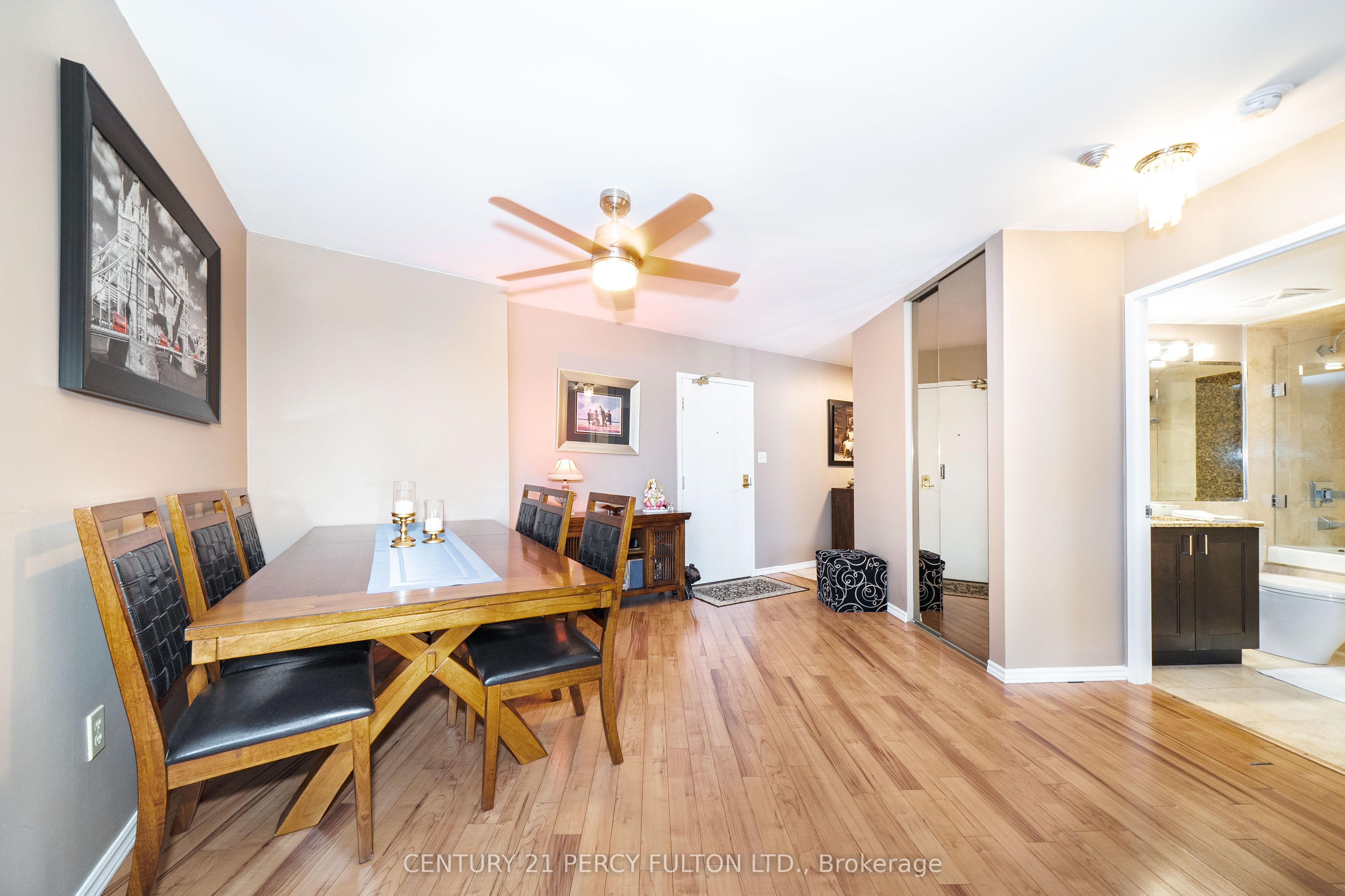 270 Queens Quay W 2508