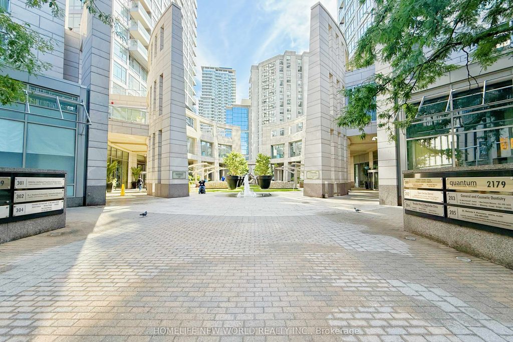 Photo of 2181 Yonge Street #2105, Toronto, ON M4S 3H7 (MLS # C12337420)