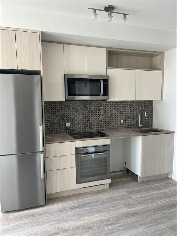 Photo of 60 Princess Street #1018 SE, Toronto, ON M5A 2C7 (MLS # C13867556)