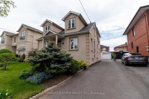 29 Roseland Drive Toronto ON M8W 1Y3