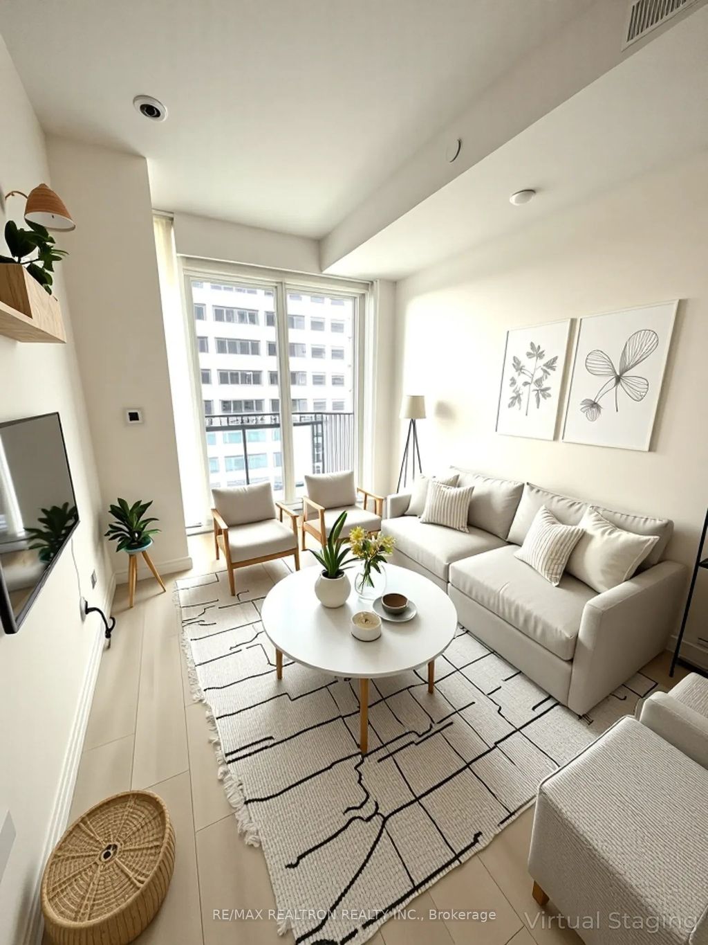 Photo of 8 Eglinton Avenue E #2003, Toronto, ON M4P 1A6 (MLS # C12096360)