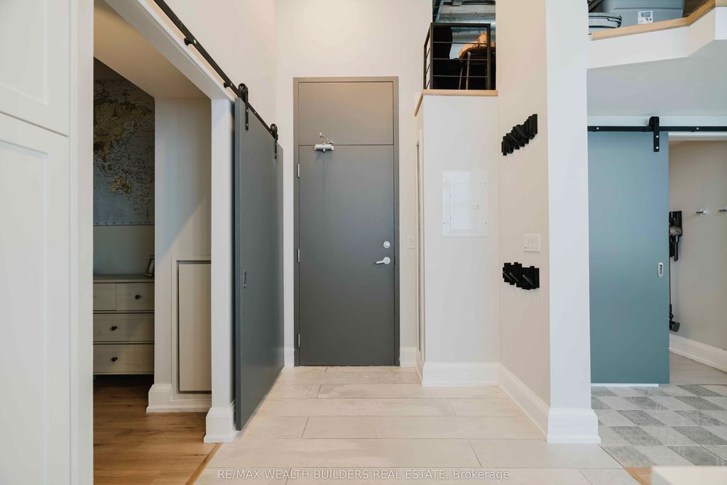 Photo of 637 Lake Shore Boulevard W #304, Toronto, ON M5V 3J6 (MLS # C12573594)