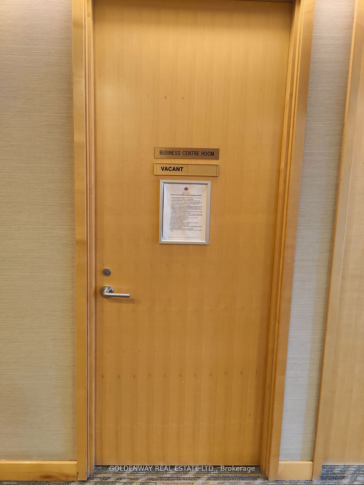 55 Bremner Boulevard 2608