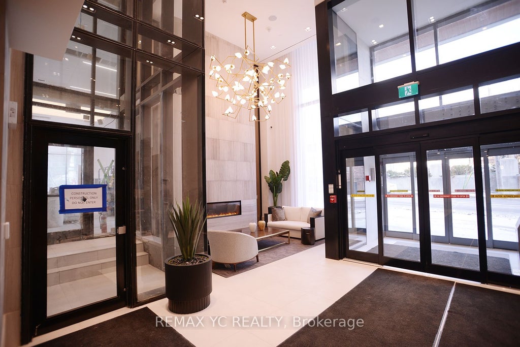Photo of 2020 Bathurst Street #721, Toronto, ON M5P 3L1 (MLS # C13440386)