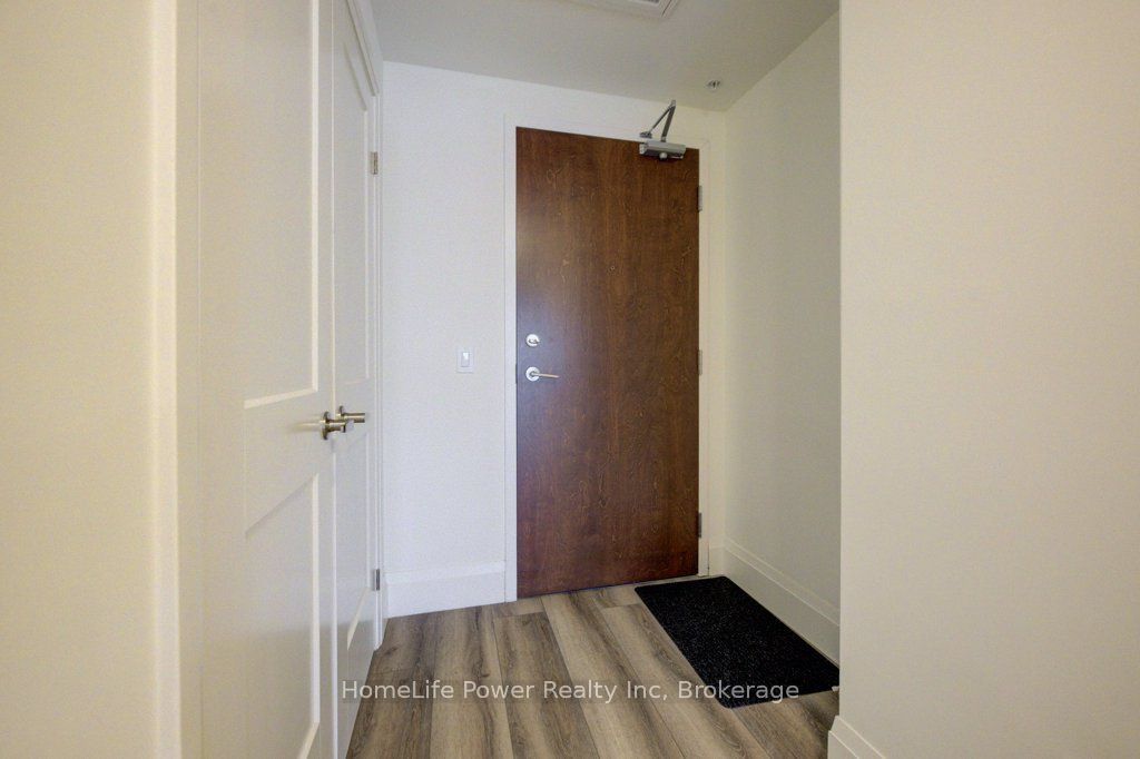Photo of 108 Garment Street #1810, Kitchener, ON N2G 0E2 (MLS # X12821408)
