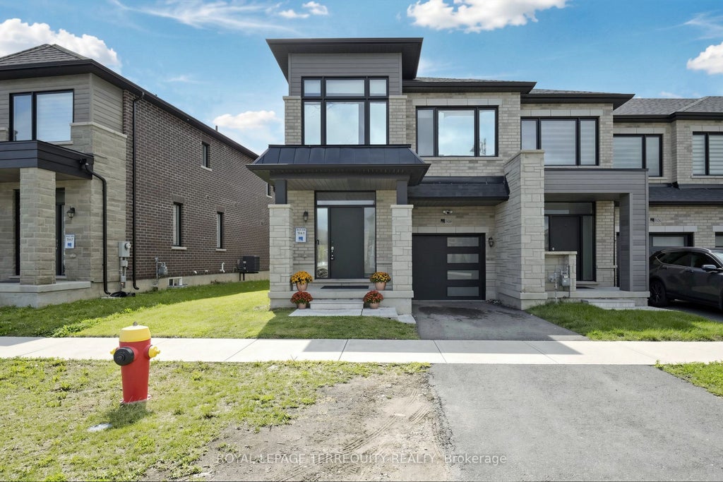 Photo of 1456 Rose Way, Milton, ON L9T 7E7 (MLS # W13712360)
