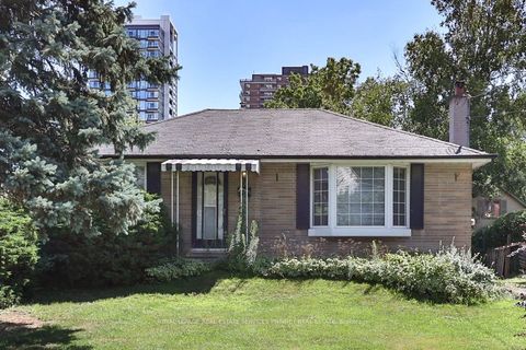 72 Oriole Avenue Mississauga ON L5G 1V2