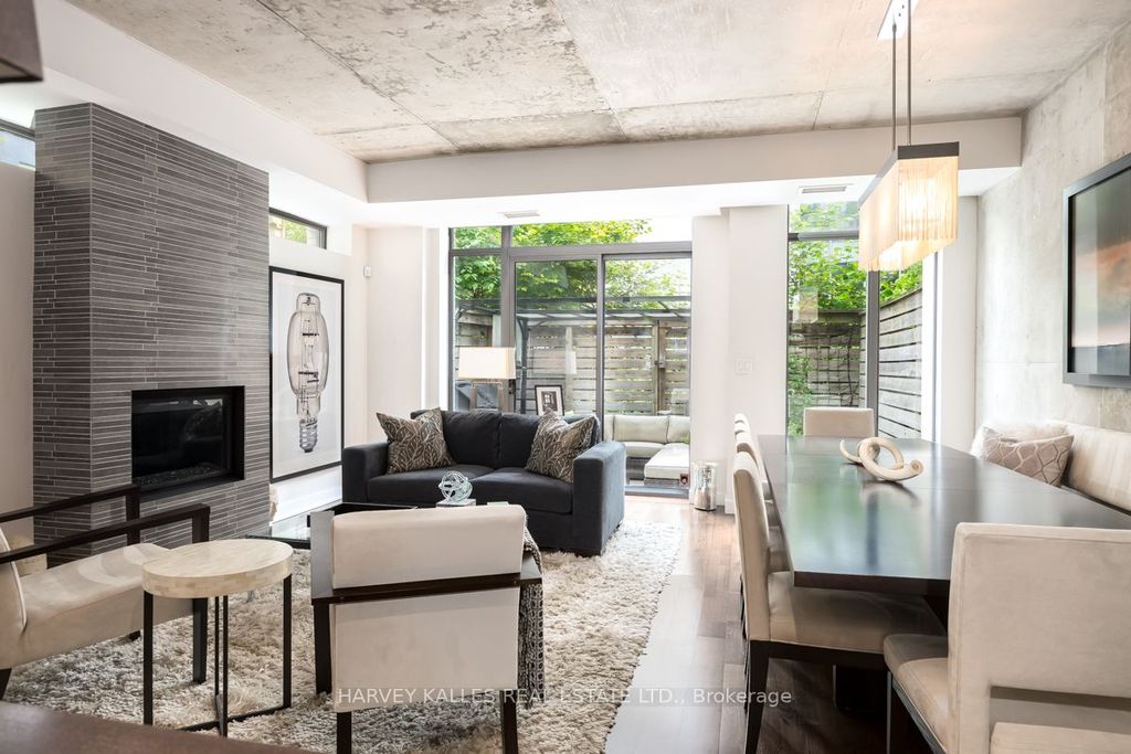 Photo of 301 Mutual Street, Toronto, ON M4Y 1X6 (MLS # C12614026)