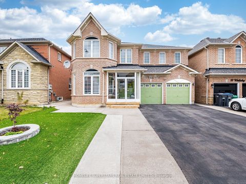 Photo of 13 Wallaby Way, Brampton, ON L6R 3G1 (MLS # W12728160)