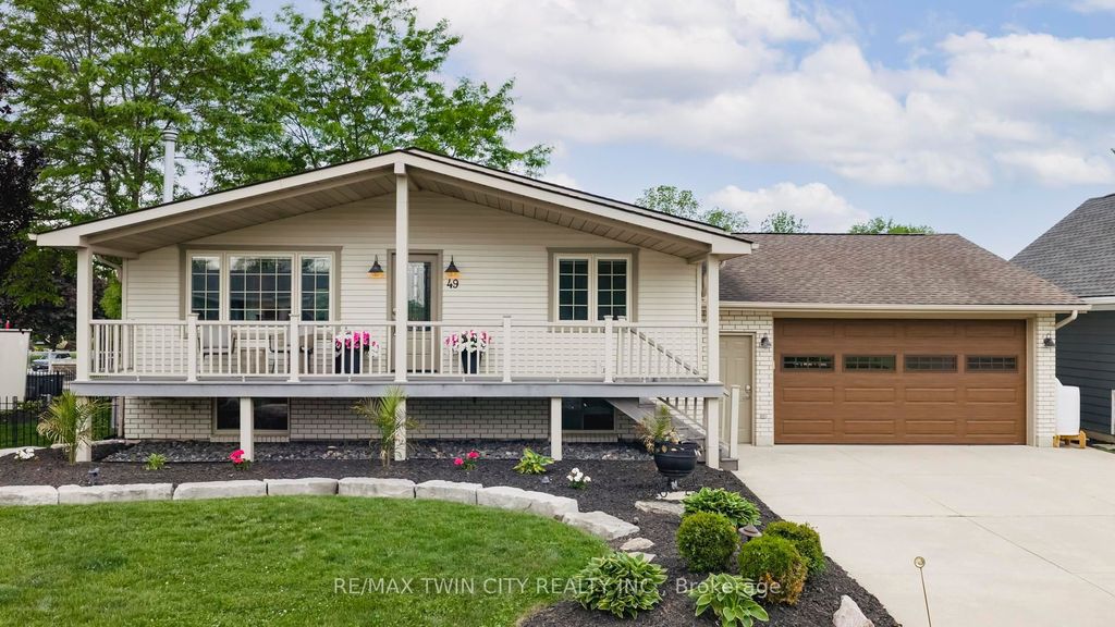 Photo of 49 Gill Road, Lambton Shores, ON N0M 1T0 (MLS # X12882008)