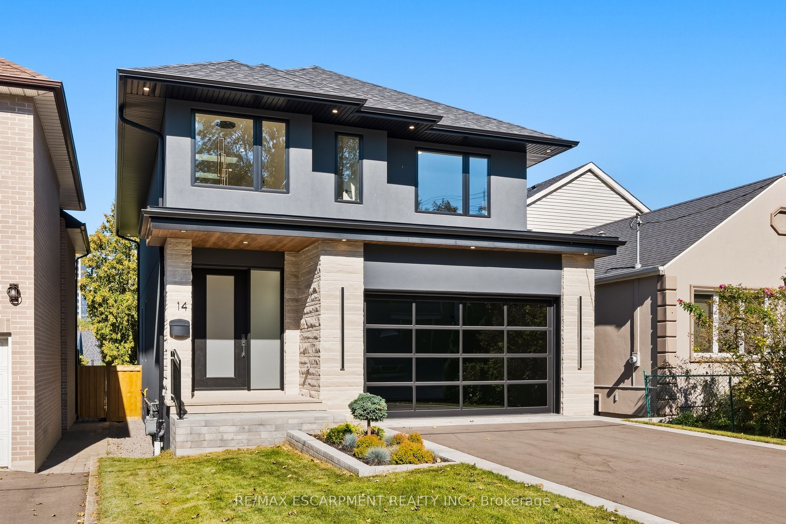 14 Kentroyal Drive