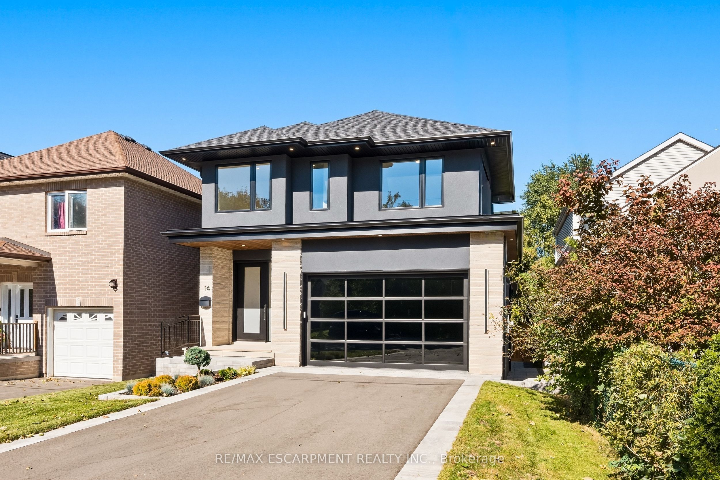 14 Kentroyal Drive