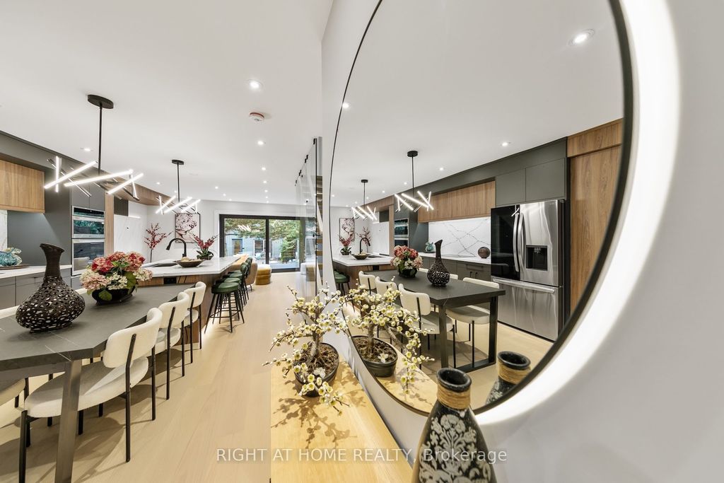 Photo of 35 Woburn Avenue, Toronto, ON M5M 1K5 (MLS # C12441613)
