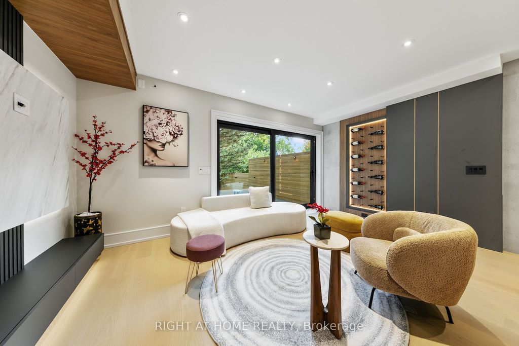 Photo of 35 Woburn Avenue, Toronto, ON M5M 1K5 (MLS # C12441613)