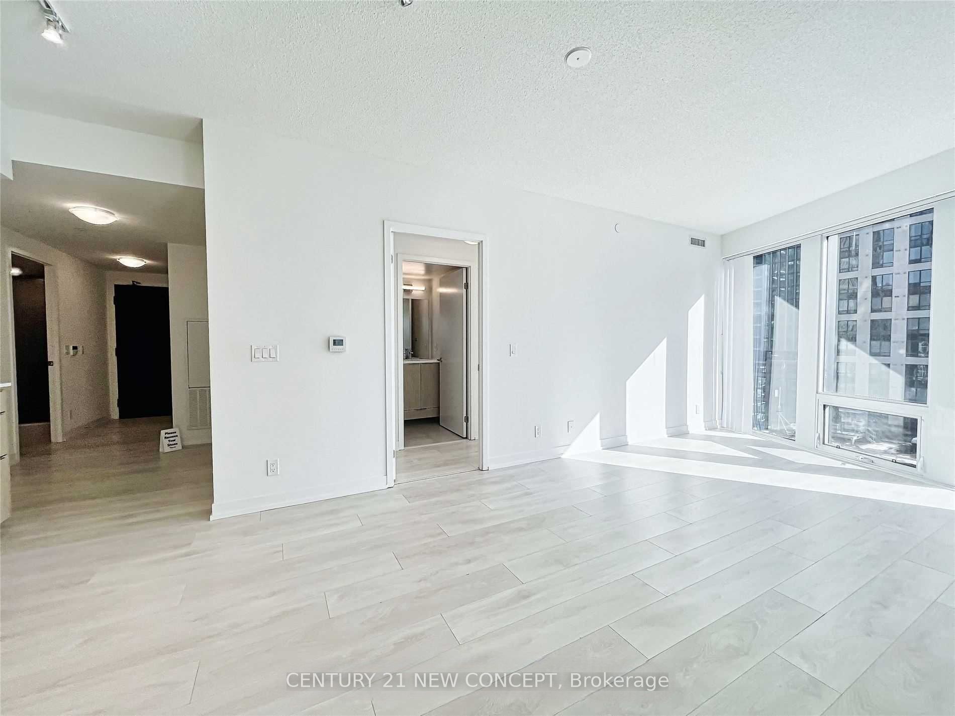 60 Shuter Street 1106