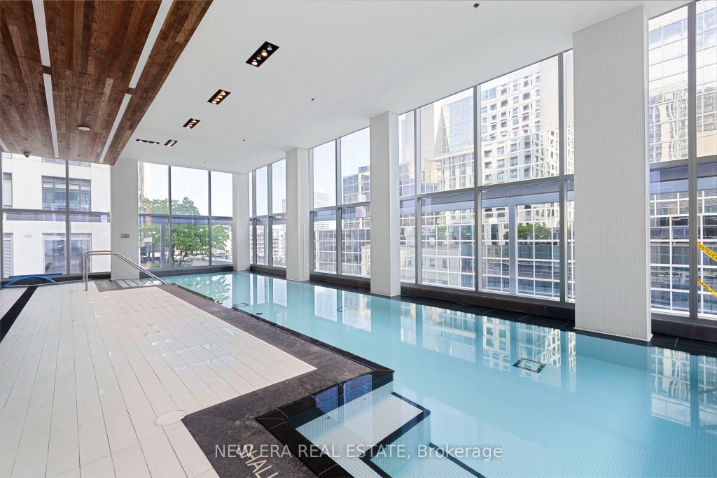 Photo of 88 Scott Street #2106, Toronto, ON M5E 0A9 (MLS # C13711738)
