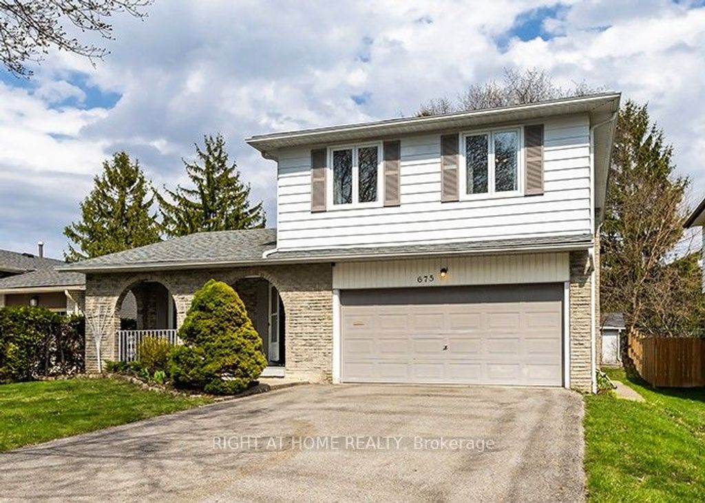 Photo of 675 Waverly Street N, Oshawa, ON L1J 6C1 (MLS # E13045500)