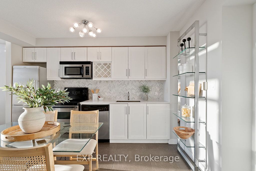 Photo of 15 Fort York Boulevard #4101, Toronto, ON M5V 3Y4 (MLS # C12439434)