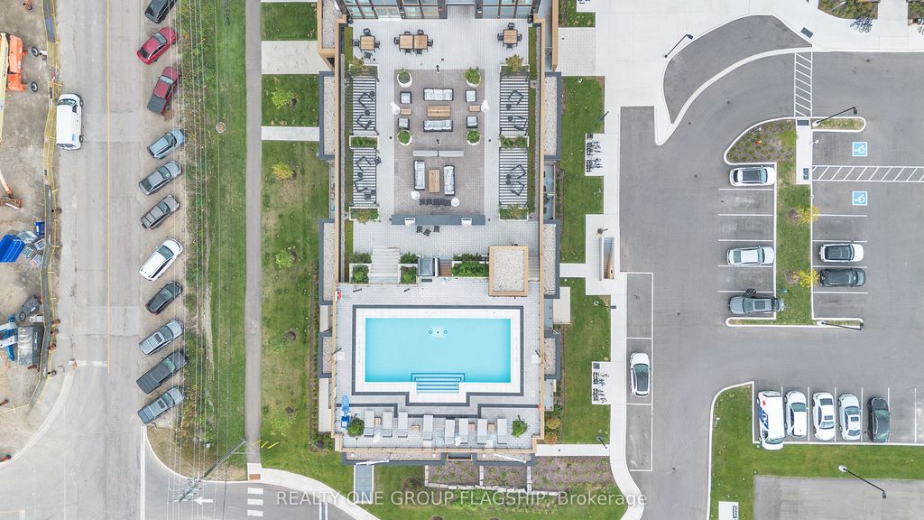 Photo of 2343 Khalsa Gate #101, Oakville, ON L6M 5R6 (MLS # W12580618)