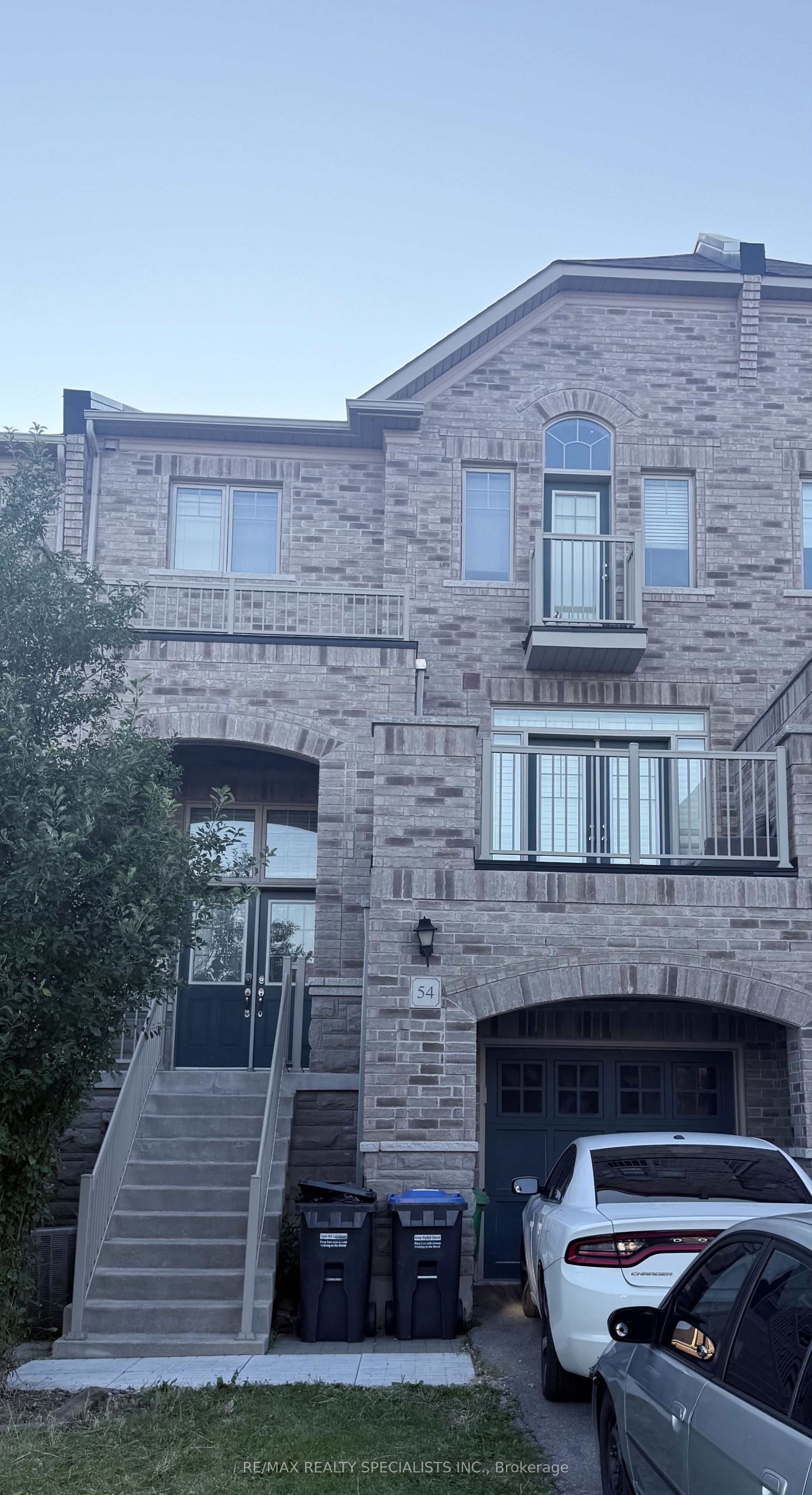 54 Chesterwood Crescent