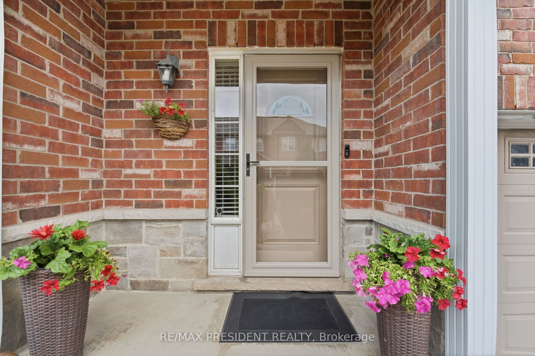 45 SEABREEZE Crescent 23
