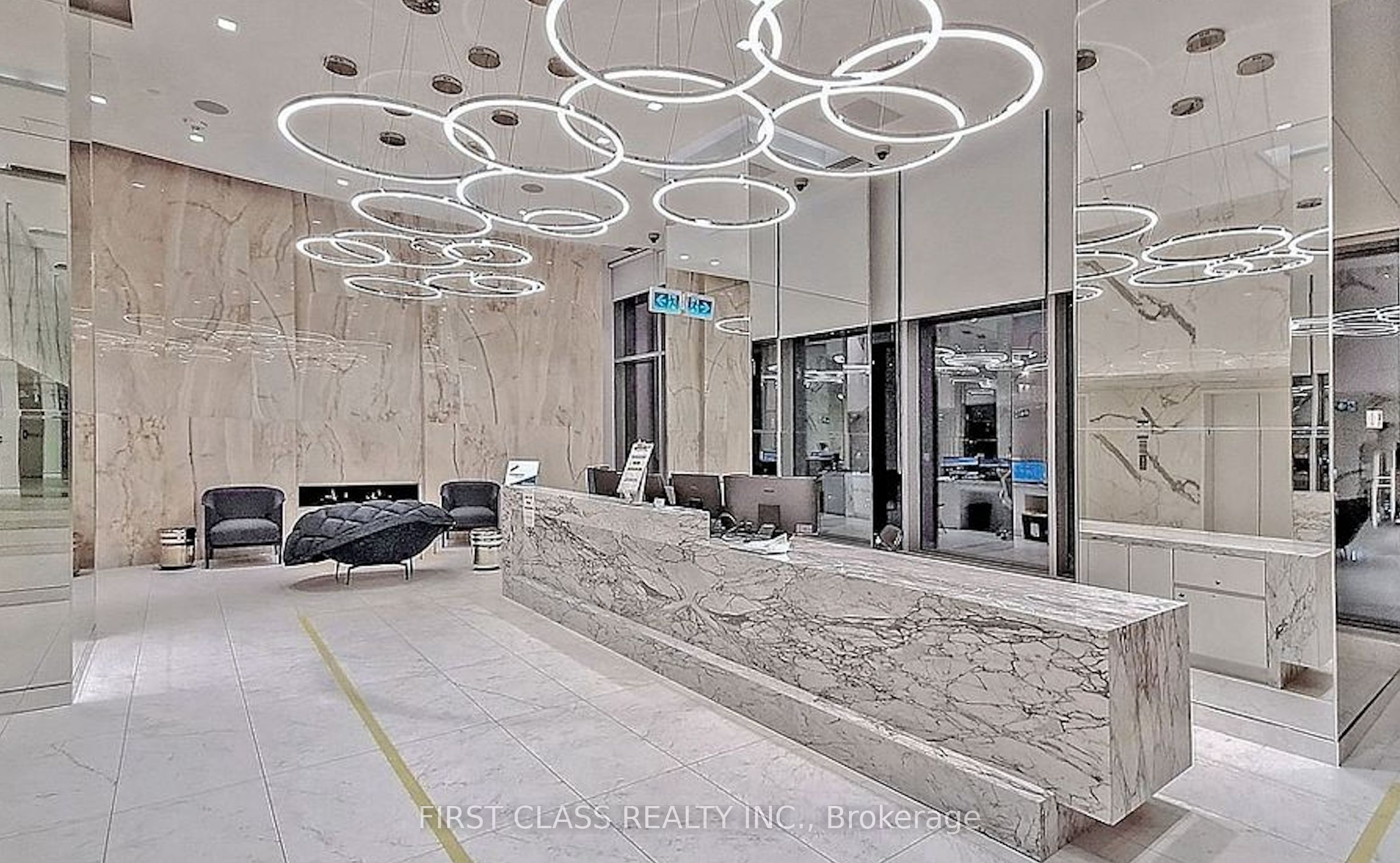 251 Jarvis Street 826