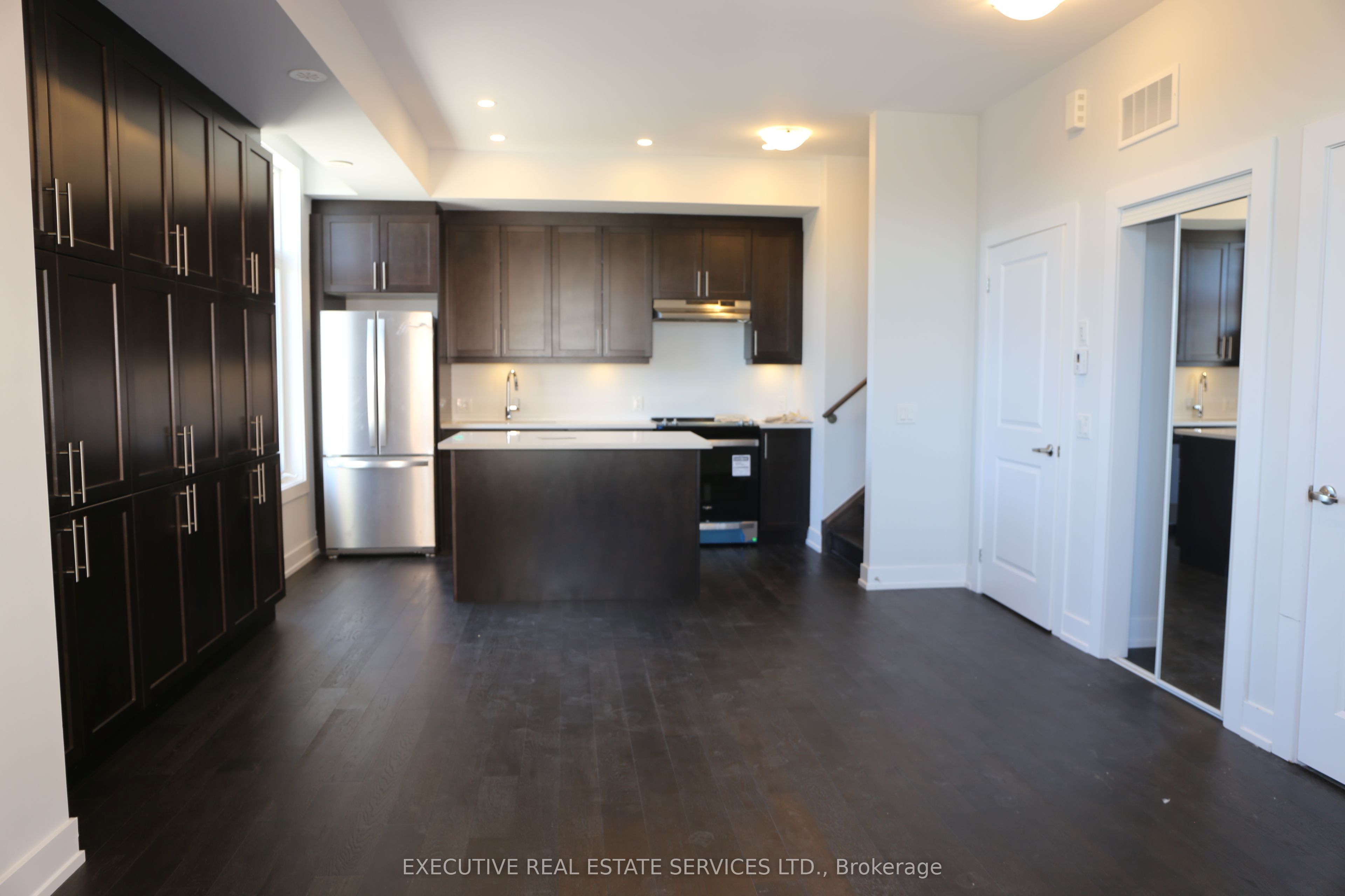 9580 Islington Avenue N U-231