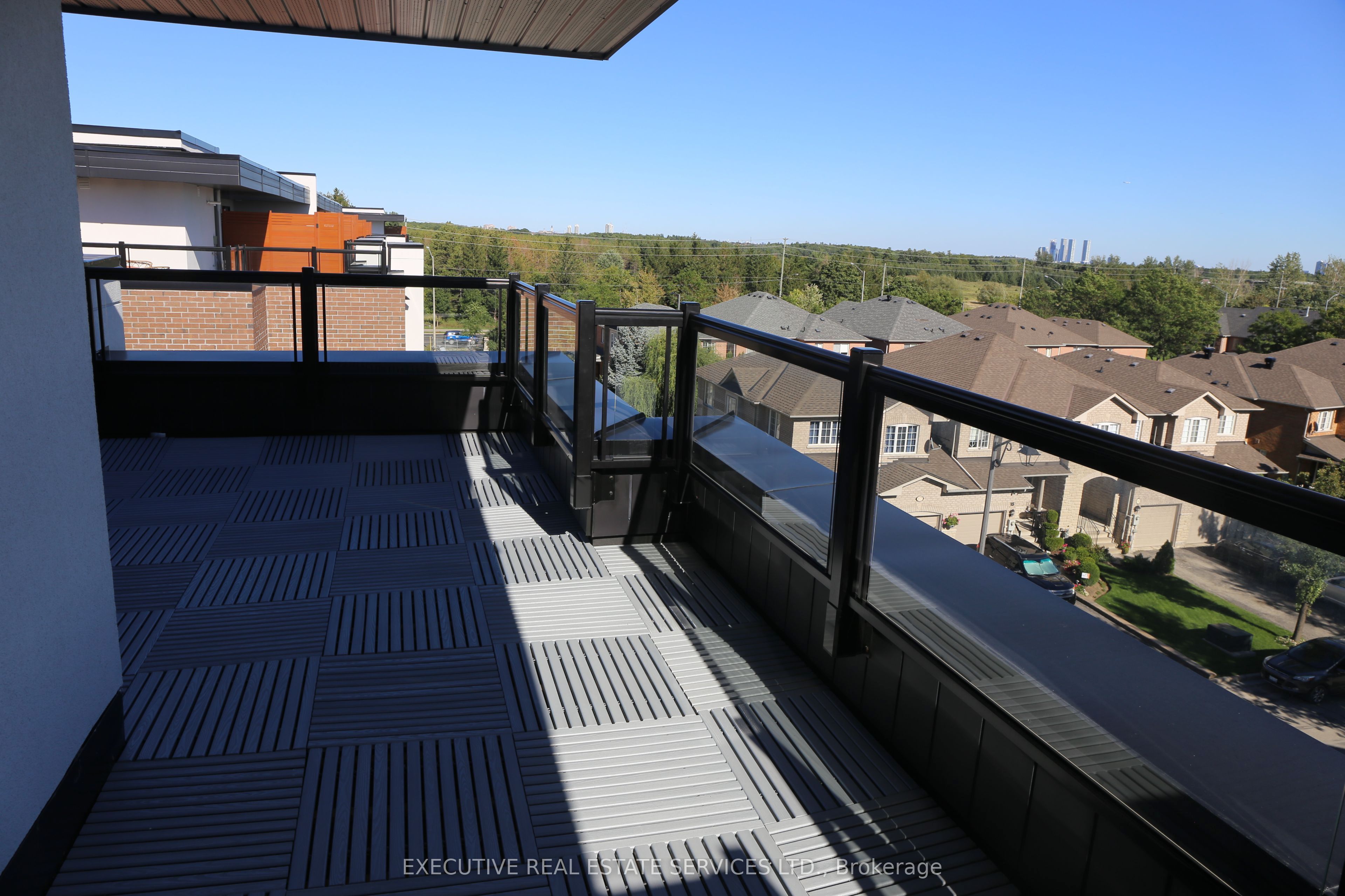 9580 Islington Avenue N U-231