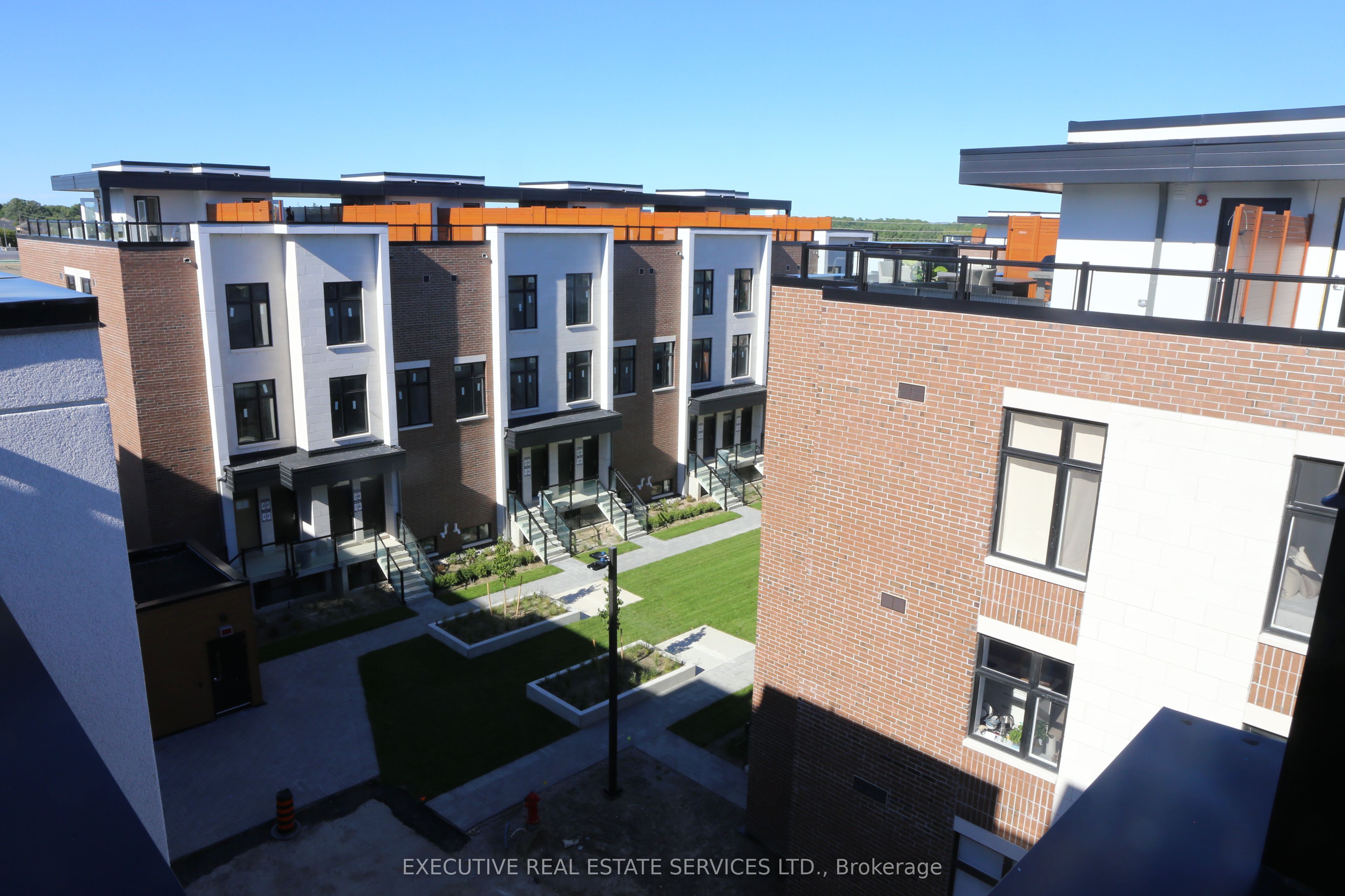 9580 Islington Avenue N U-231