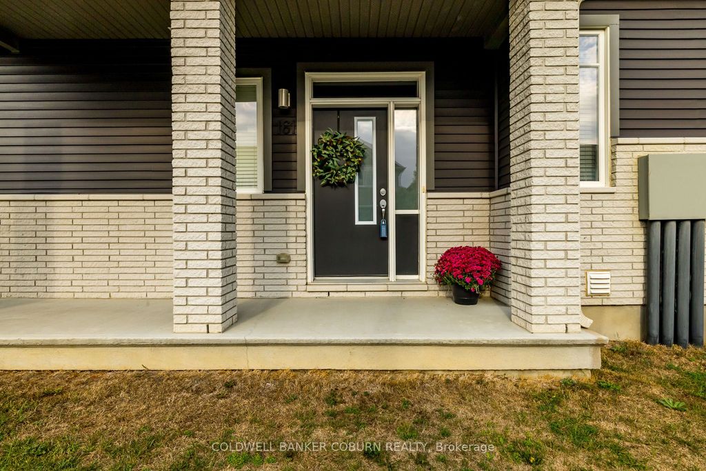 Photo of 161 Jardiniere Street, Stittsville - Munster - Richmond, ON K2S 2K1 (MLS # X12457651)