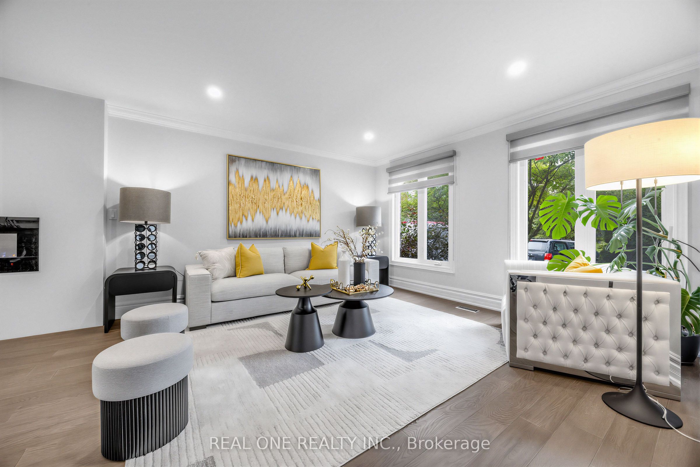 52 Fenwick Crescent
