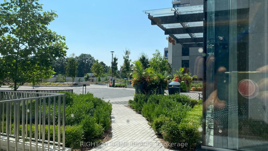 Photo of 30 Inn On The Park Drive #2901, Toronto, ON M3C 0P7 (MLS # C12387369)