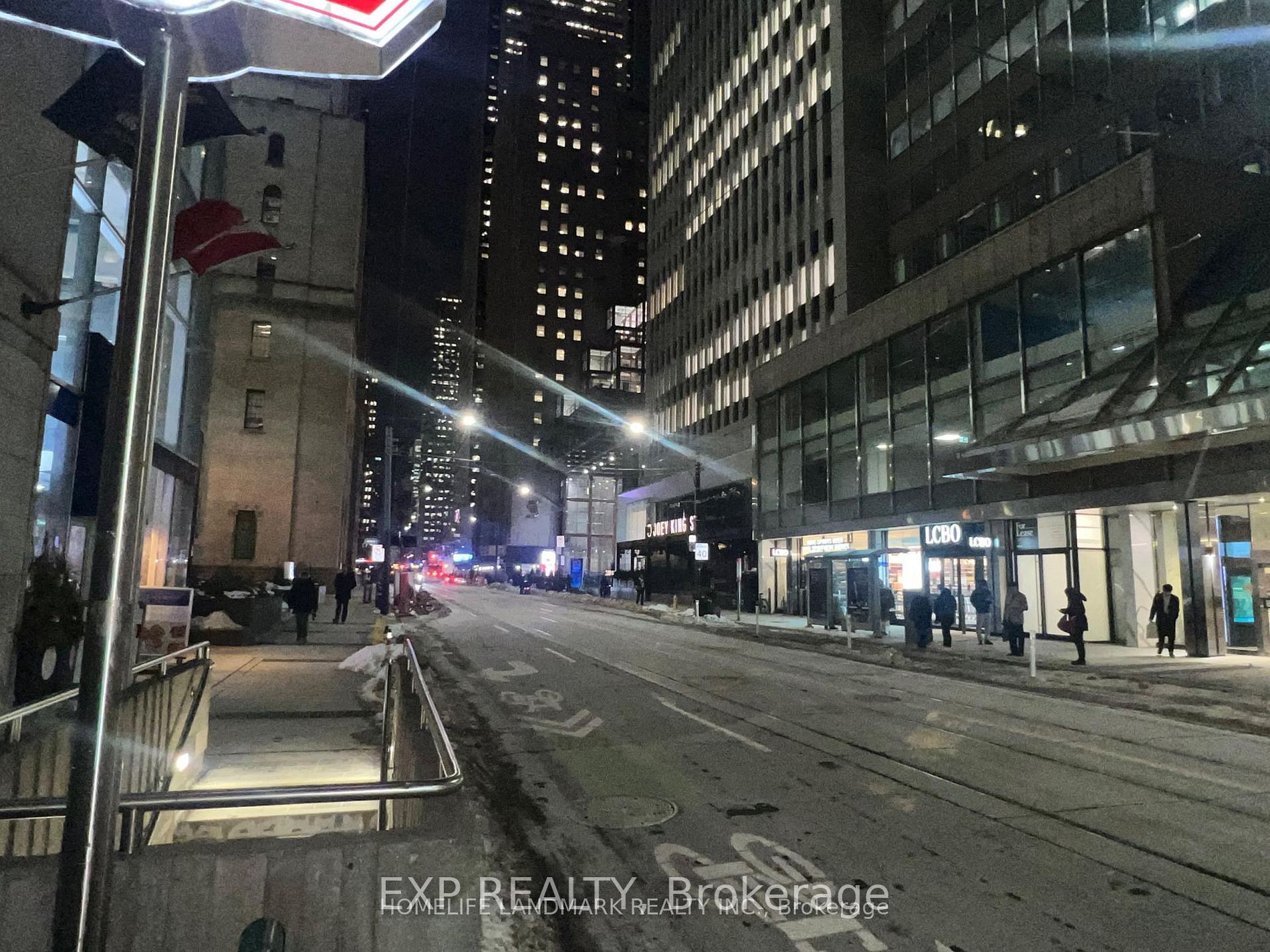 1 King Street W 507