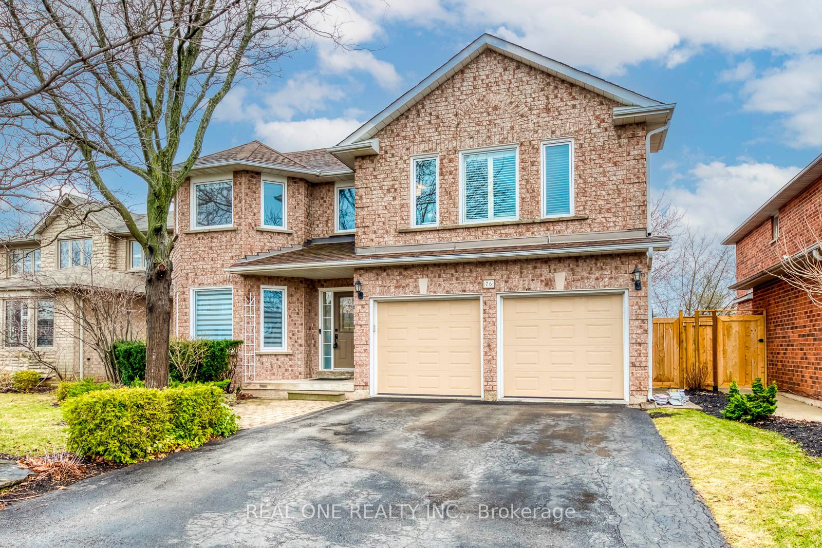 76 Inverhuron Trail