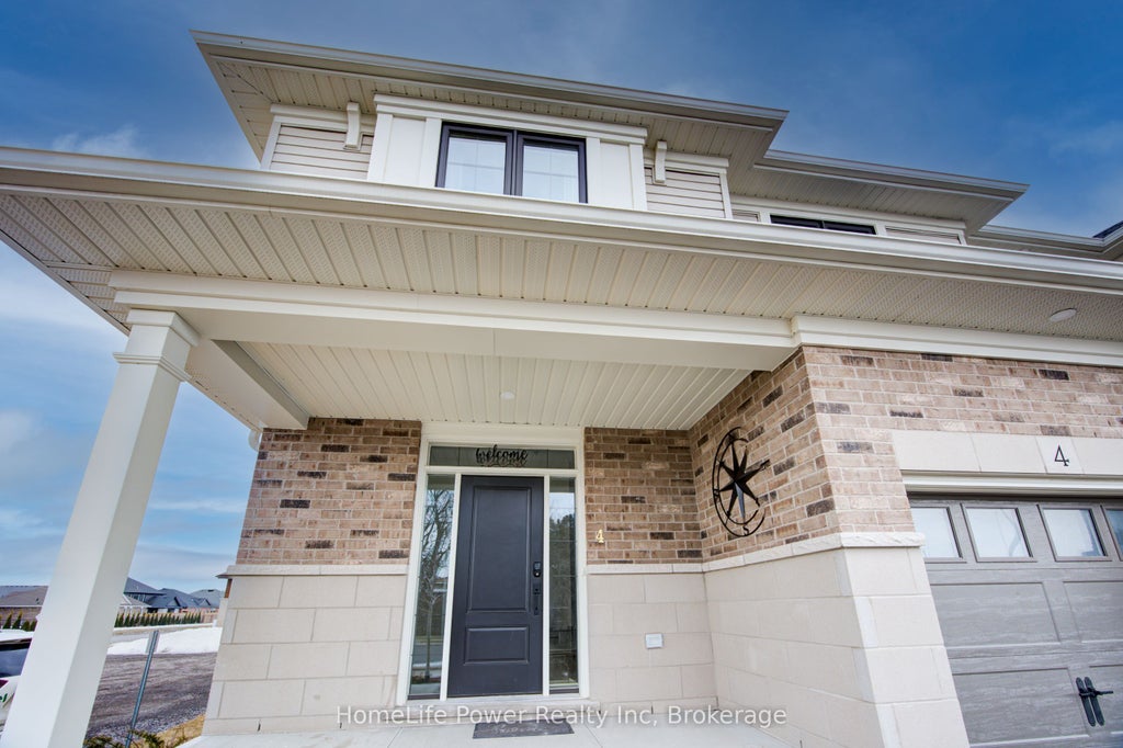 Photo of 4 Braun Avenue, Tillsonburg, ON N4G 0K5 (MLS # X13461648)