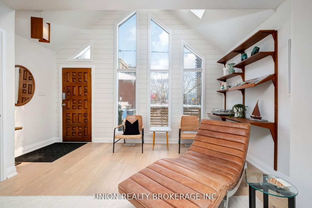 Photo of 8 Bryant Avenue, Toronto, ON M4C 5G8 (MLS # E12928844)