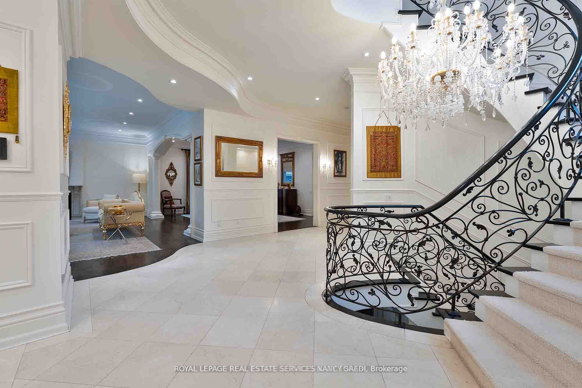 135 Buckingham Avenue